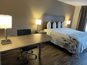 Red Roof Inn & Suites Wilkesboro - Zimmer