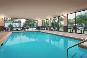 Courtyard Ames - Piscine