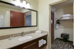 Cobblestone Inn & Suites - Menomonie/UW-Stout - Salle de bain