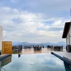 OREN Kasauli - Pool