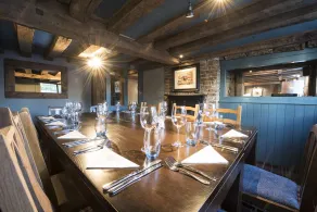 The Ostrich Inn - Restaurant