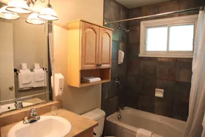 Le Montagnard – Auberge/Hôtel & chalets - Salle de bain