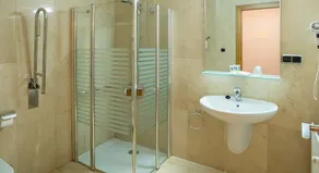 Encasa Hotel Almansa - Badeværelse