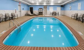 Holiday Inn Express Hotel & Suites Pierre-Fort Pierre by IHG - Pool