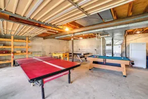 Game Room & Decks: Family Cabin in Springville! - Interiør