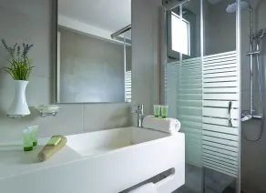 Coriva Beach Hotel & Bungalows - Bad