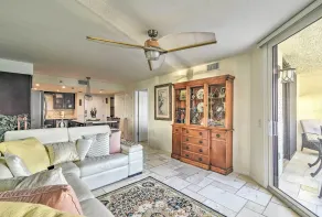 Gulf-View Hudson Condo in Waterfront Resort! - Innenbereich