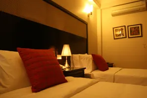 Emblem Hotel, New Friends Colony - Room