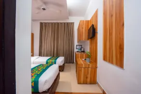 Treebo Twin Tree - Quarto
