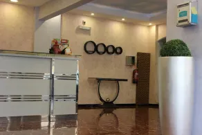 Al Amoria Furnished Apartments 3 - Rezeption