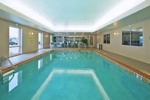 Hampton Inn by Hilton West Bloomfield Novi - Piscina