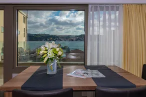 Feri Suites - Vue de la chambre