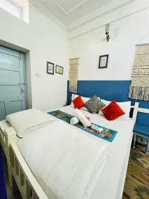 Jaisalmer Hostel Crowd - Room