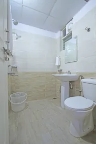 Arra Grande Suites - Bathroom