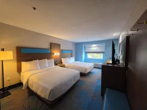 Days Inn & Suites by Wyndham Brandon Amphitheater - Habitación