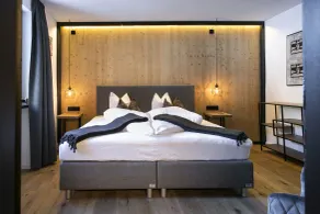 Berghotel Basur - Rom