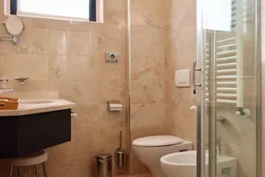 Raya Hotel - Salle de bain