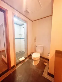 Kunming Dianchi Garden Hotel & Spa - Bathroom