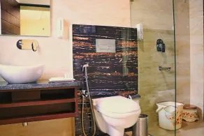 Hotel Trio Max - Bathroom