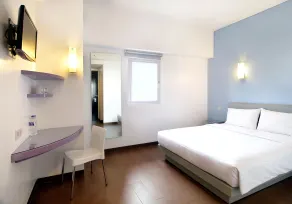 Amaris Hotel Panakkukang - Room