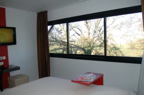 ibis Styles Segre - Habitación
