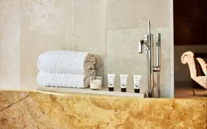 Hotel & Spa Arzuaga - Badezimmer