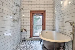 Historic Michigan Farmhouse w/ Grill & Fire Pit! - Bagno
