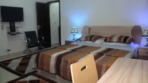 Tobby Royal Suites - Room