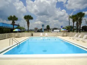 Motel 6 - Pensacola West - Piscine