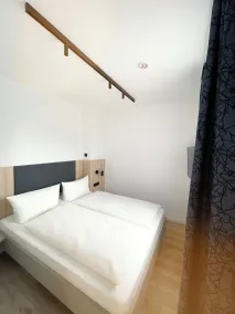 HOLI City Apart Hotel Berlin - Chambre