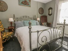 Highview - Room