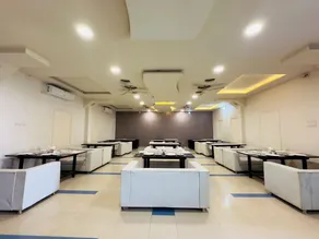 Nilkanth Resort - Best Resort in Anand - Restaurante