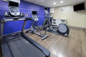 Holiday Inn Express Hotel & Suites Freeport by IHG - Salle de remise en forme