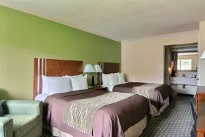Days Inn by Wyndham Austintown - Chambre