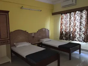 Hotel Bhavani Lodge - Quarto