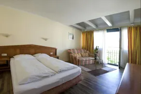 Aparthotel Landau an der Isar - Room