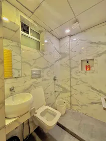 Hotel Neelkamal Chembur - Bagno