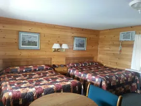 Clark's Beach Motel - Room