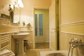 Granduomo Charming Accomodation - Bathroom