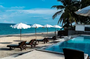 The Hive Hotel - Piscine