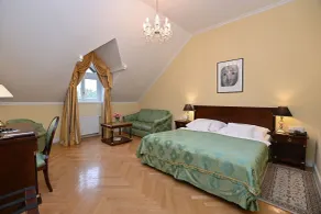 Castle Hotel Grof Degenfeld - Zimmer