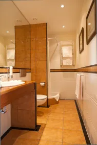 Hotel Willa Lubicz - Bathroom
