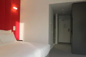 REDNYX Hotel - Vue de la chambre