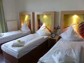 H+ Hotel 4Youth - Quarto