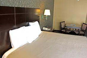 Crystal Inn Suites & Spas - Chambre