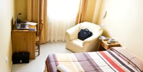 Hotel Maria Luisa - Zimmer