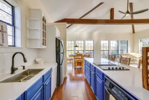 Quiet & Convenient Unit, 7 Mi to Lake Ray Hubbard! - Interior
