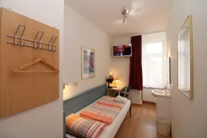 Space Hotel im Campus der JvP Schule - Chambre
