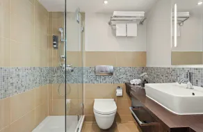 Leonardo Vienna Westbahnhof - Baño