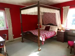 Elmfield House - Camera